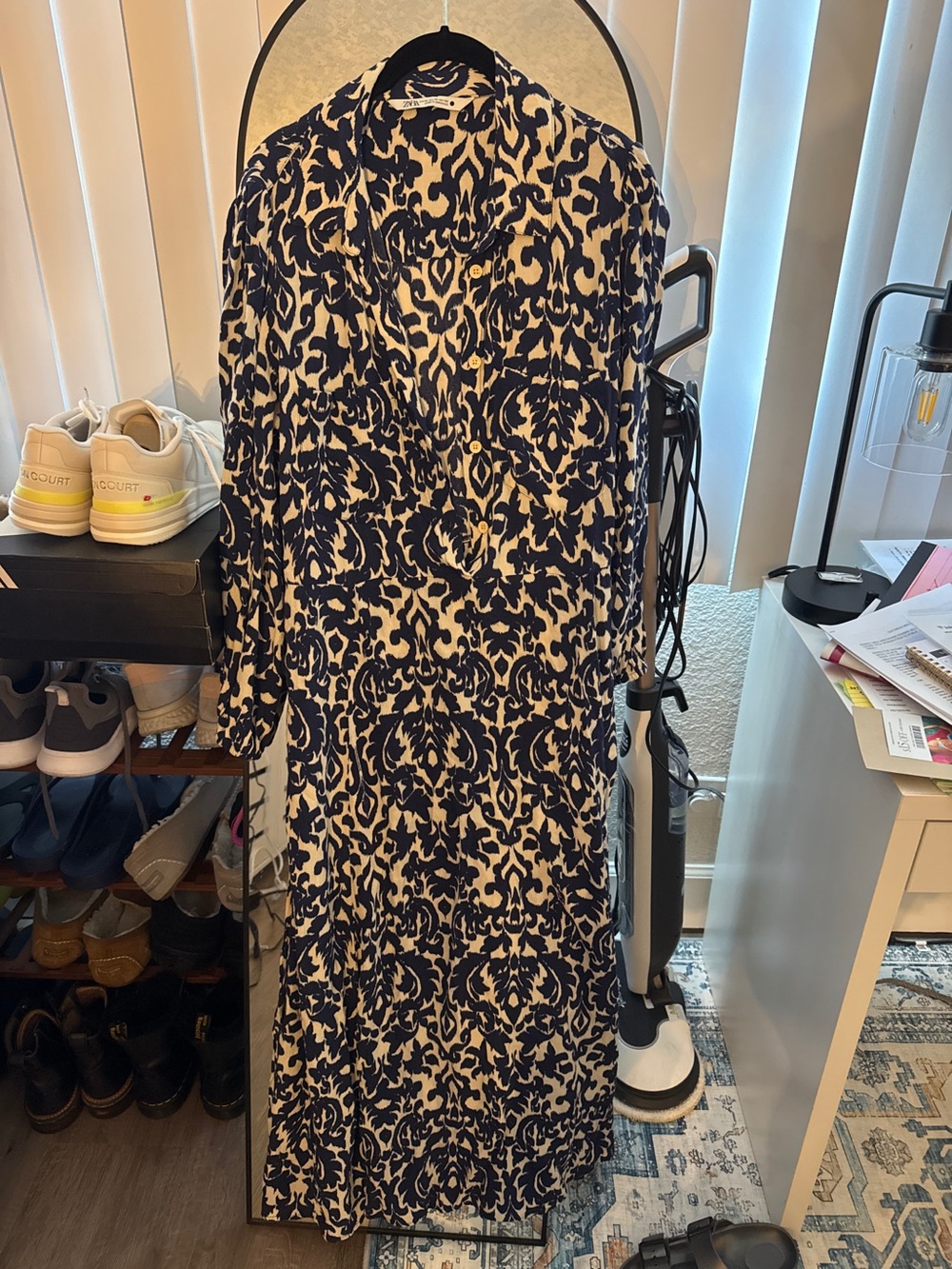 Zara Navy and Cream Abstract Zara dress